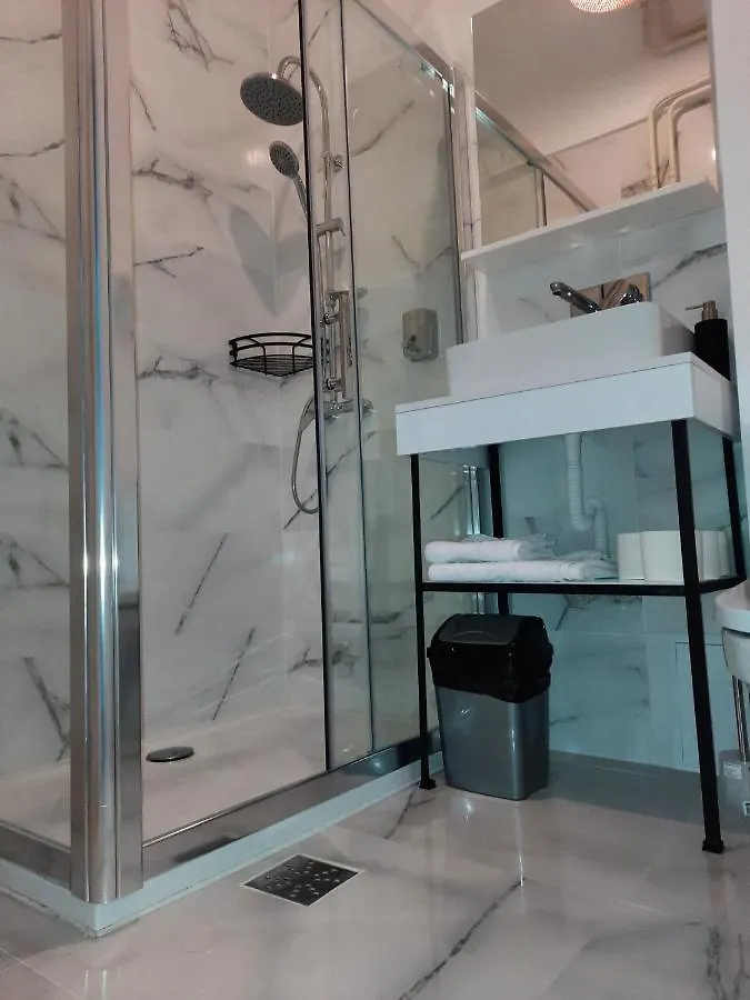 Luxury City Center Apartment - Garofita Romana Bucureşti